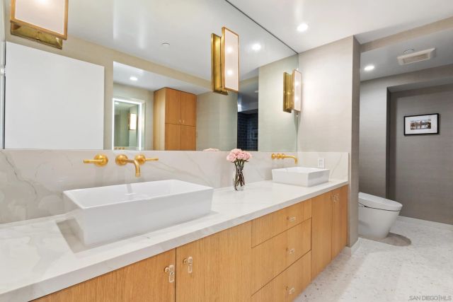 200 Harbor Dr 1001, San Diego, CA 92101