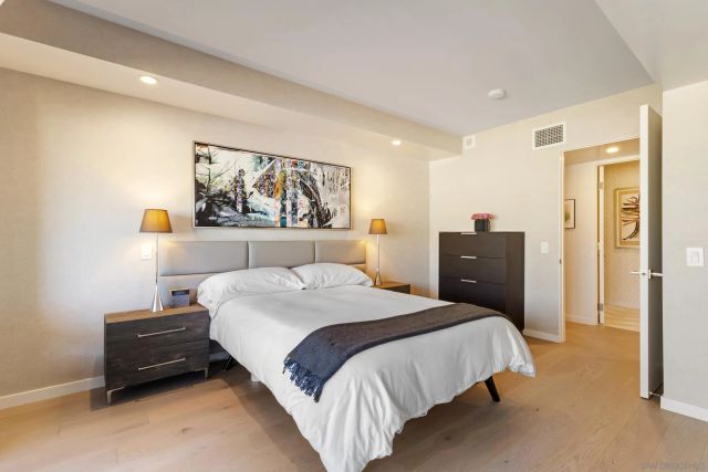 200 Harbor Dr 1001, San Diego, CA 92101