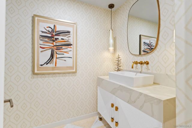 200 Harbor Dr 1001, San Diego, CA 92101