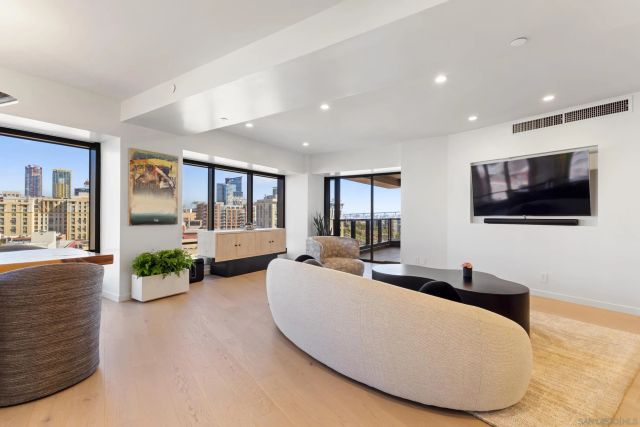 200 Harbor Dr 1001, San Diego, CA 92101