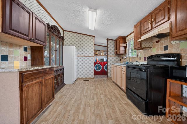 7855 Roger Hill Road, Connelly Springs, NC 28612