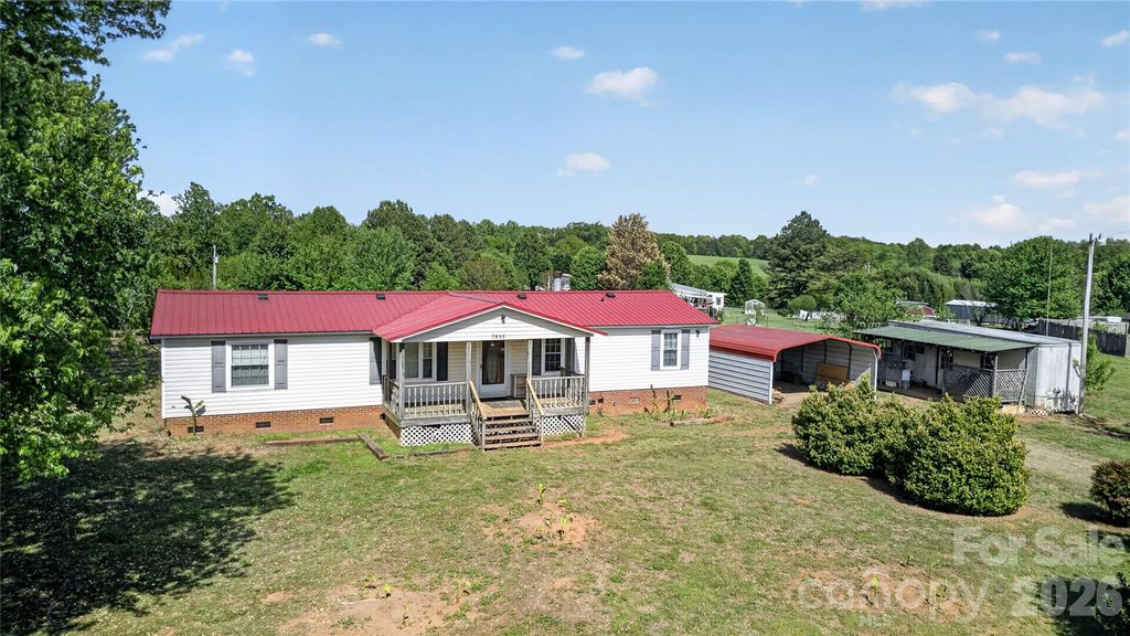 7855 Roger Hill Road, Connelly Springs, NC 28612