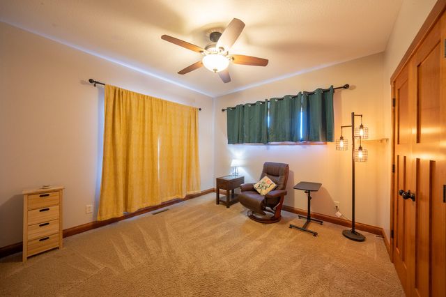 10969 E BOWLING LN, Columbia, MO 65201