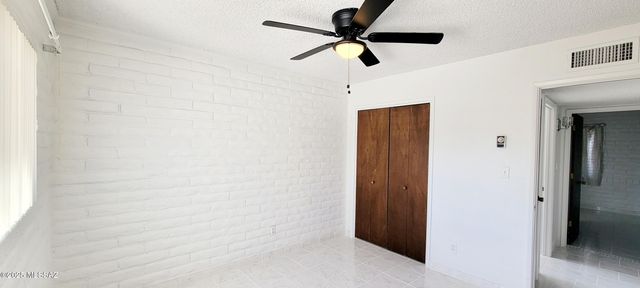 1002 E Mescal Drive, Pearce, AZ 85625