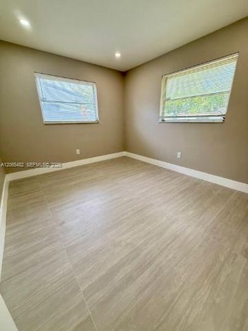 3931 SW 51st St 1-2, Dania Beach, FL 33312