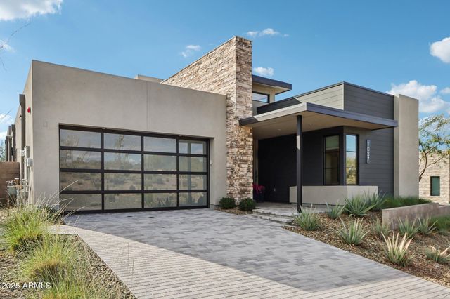 37200 N CAVE CREEK Road 1037, Scottsdale, AZ 85262