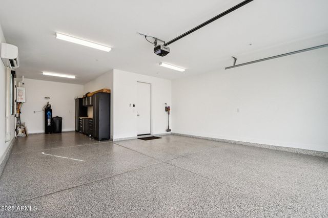 37200 N CAVE CREEK Road 1037, Scottsdale, AZ 85262