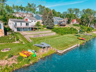 5851 Kinyon Drive, Brighton Township, MI 48116