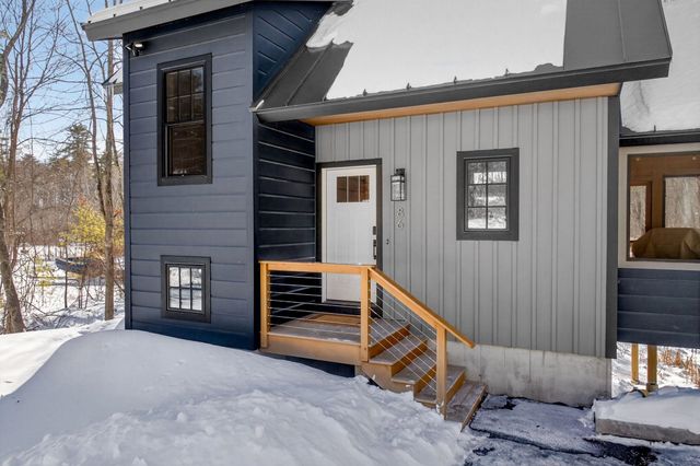 86 Governor Wentworth Highway, Tuftonboro, NH 03853