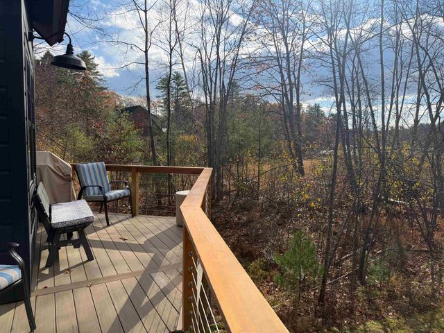 86 Governor Wentworth Highway, Tuftonboro, NH 03853