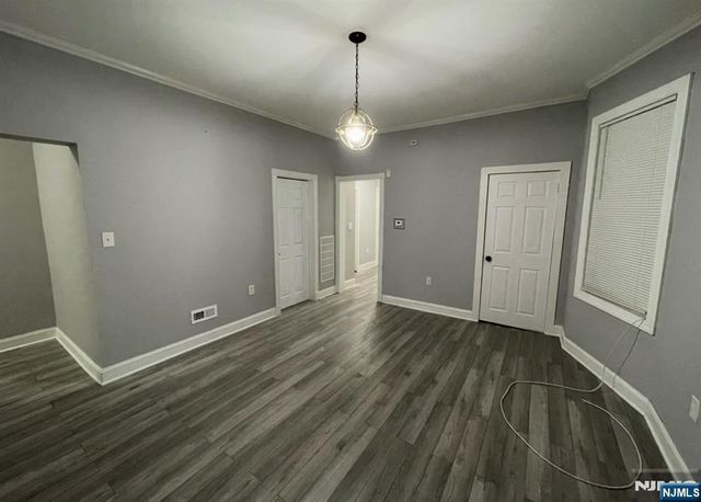 103 10th Street, Newark, NJ 07107