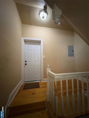 103 10th Street, Newark, NJ 07107