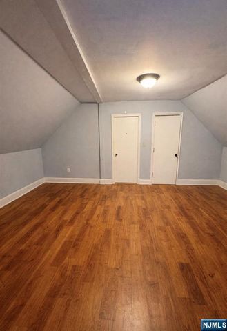 103 10th Street, Newark, NJ 07107