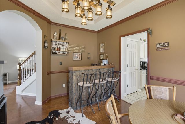 25 FAIROAKS DR, Oakland, TN 38060