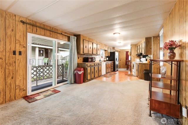 7508 47th Avenue NE #9, Marysville, WA 98270