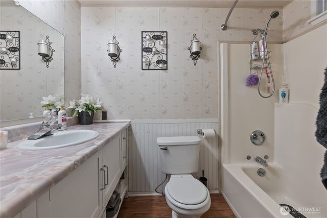 7508 47th Avenue NE #9, Marysville, WA 98270