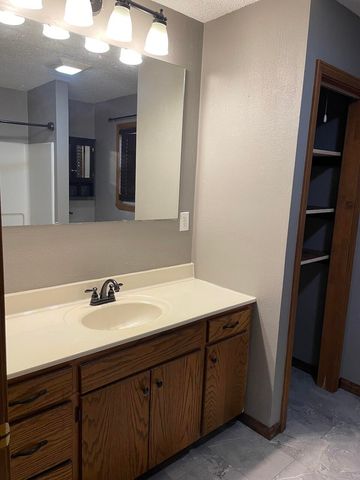 801 Patton Avenue, Cabool, MO 65689