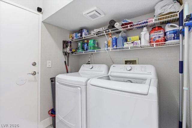 251 South Green Valley Parkway 5311, Henderson, NV 89012