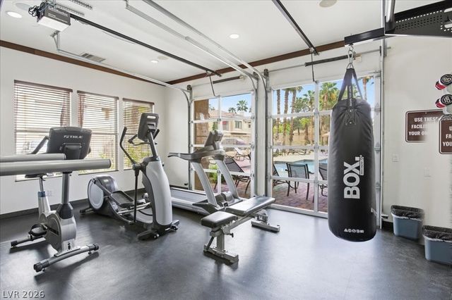 251 South Green Valley Parkway 5311, Henderson, NV 89012