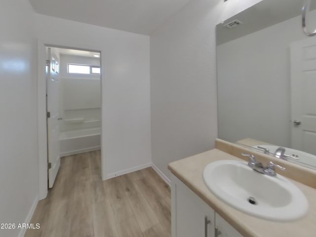 4122 W FEDERAL Way, San Tan Valley, AZ 85144