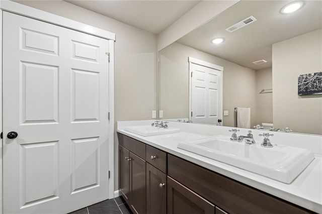 15495 Flat Rock Road, Prairie Grove, AR 72753