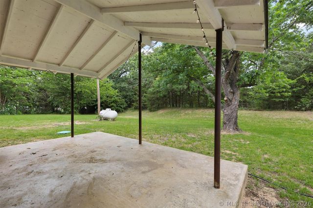 5545 W US Hwy 70, Mead, OK 73449