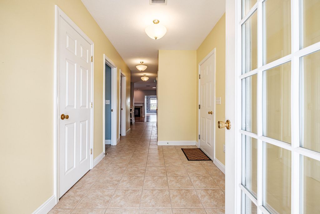 9 Macintosh Lane 9, Old Orchard Beach, ME 04064 — photo 4