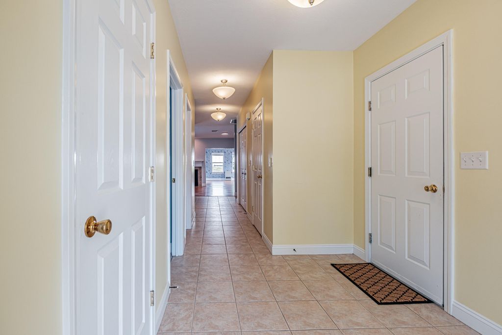 9 Macintosh Lane 9, Old Orchard Beach, ME 04064 — photo 5