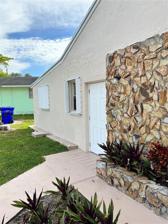 410 N 58th Ave 410N, Hollywood, FL 33021