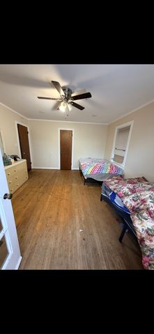 4940 Estes Avenue, Skokie, IL 60077