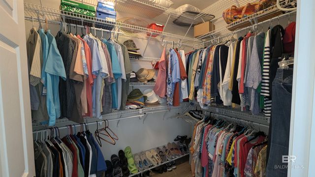 2189 Spanish Oak Drive, Lillian, AL 36549