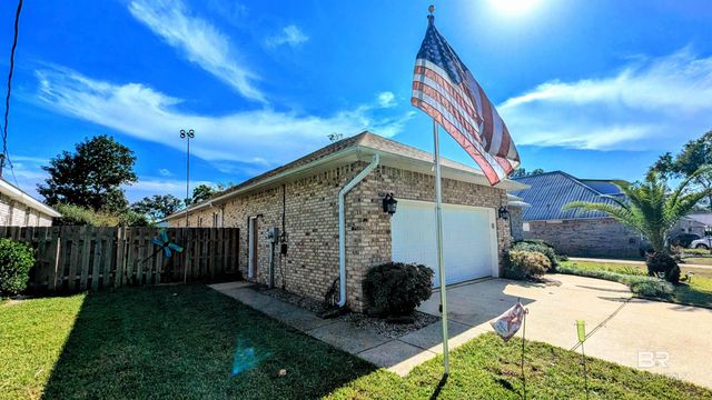 2189 Spanish Oak Drive, Lillian, AL 36549