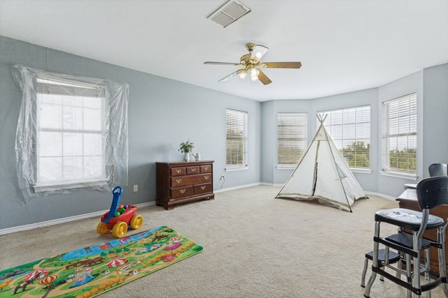 944 Land Of Goshen Drive, Springtown, TX 76082