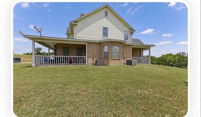 944 Land Of Goshen Drive, Springtown, TX 76082