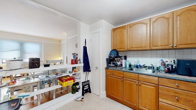289 Beacon 9, Boston, MA 02116