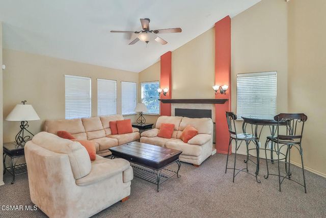 5837 Oak Bend Lane 302, Oak Park, CA 91377