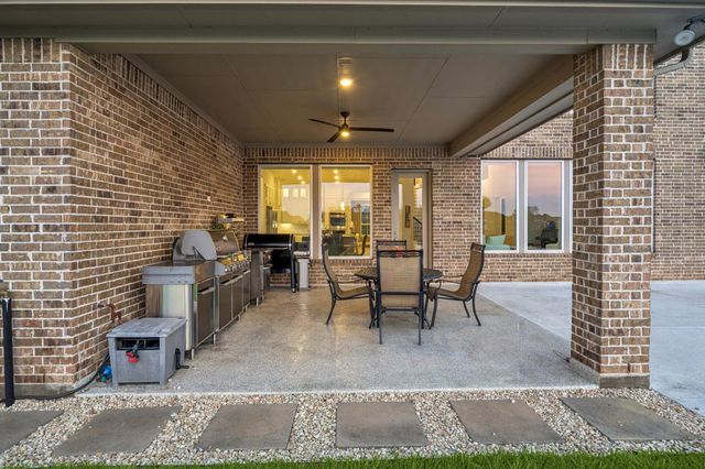10607 Crystal Spring Drive, Missouri City, TX 77459