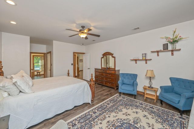 1827 Waterway Drive, Baker, FL 32531