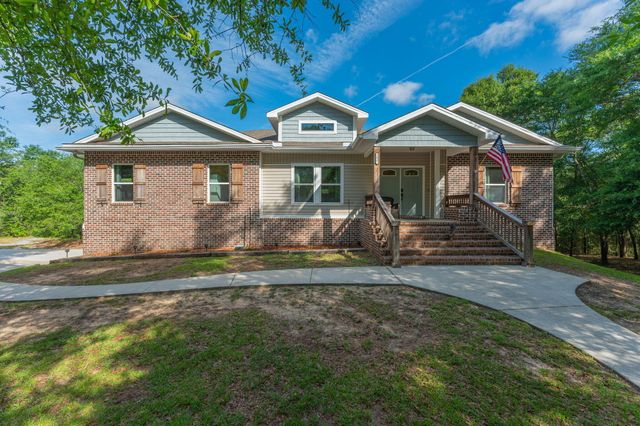 1827 Waterway Drive, Baker, FL 32531