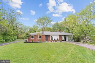 5401 MCCORMICK AVE, Baltimore, MD 21206