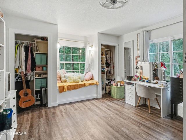 112 W Greentree Lane, Lake Mary, FL 32746