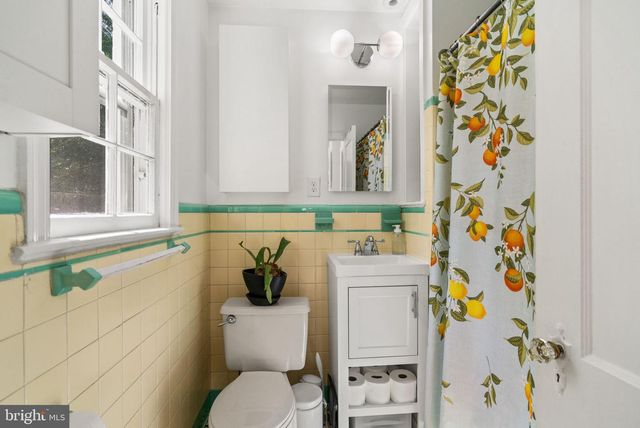 4908 CRESCENT ST, Bethesda, MD 20816