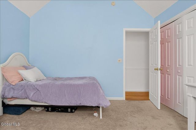 11 Grants Way, Moreau, NY 12831