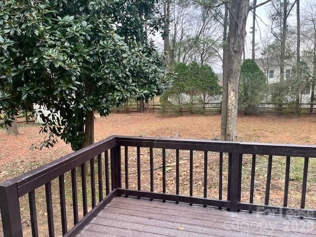 11333 Snapfinger Drive, Charlotte, NC 28277