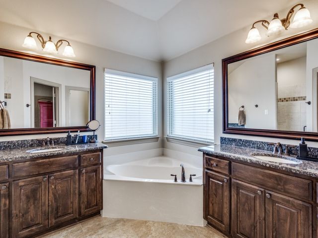 519 Gene Autry Lane, Murphy, TX 75094