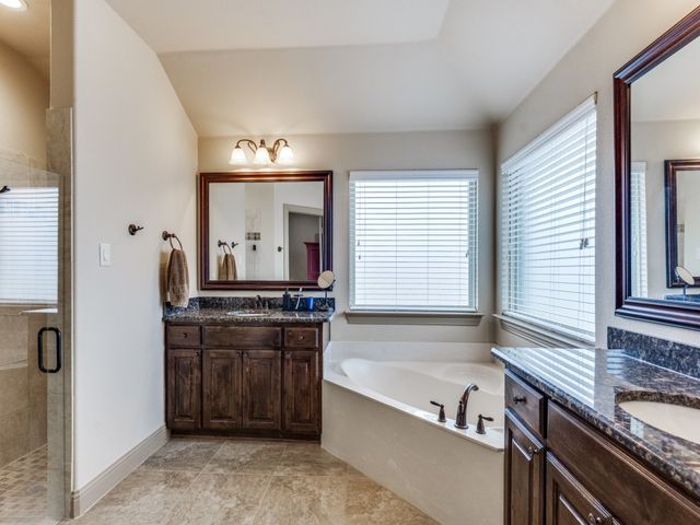 519 Gene Autry Lane, Murphy, TX 75094