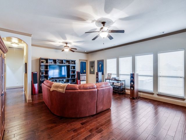 519 Gene Autry Lane, Murphy, TX 75094