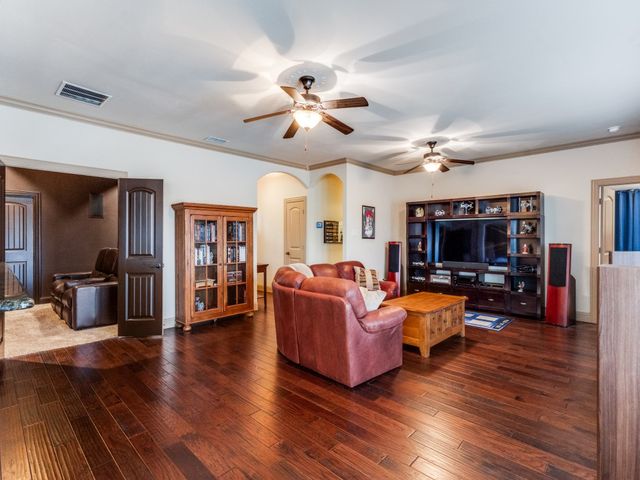 519 Gene Autry Lane, Murphy, TX 75094