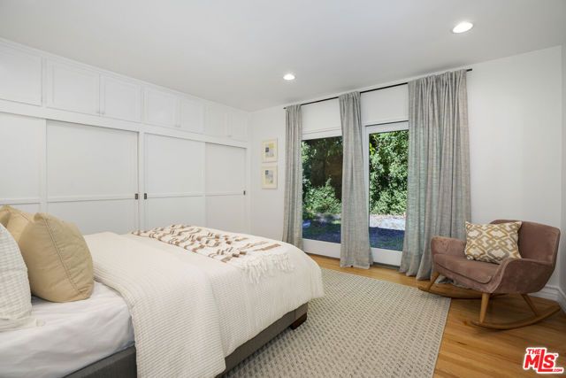 3452 Mandeville Canyon Road, Los Angeles, CA 90049