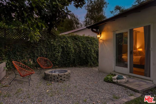 3452 Mandeville Canyon Road, Los Angeles, CA 90049